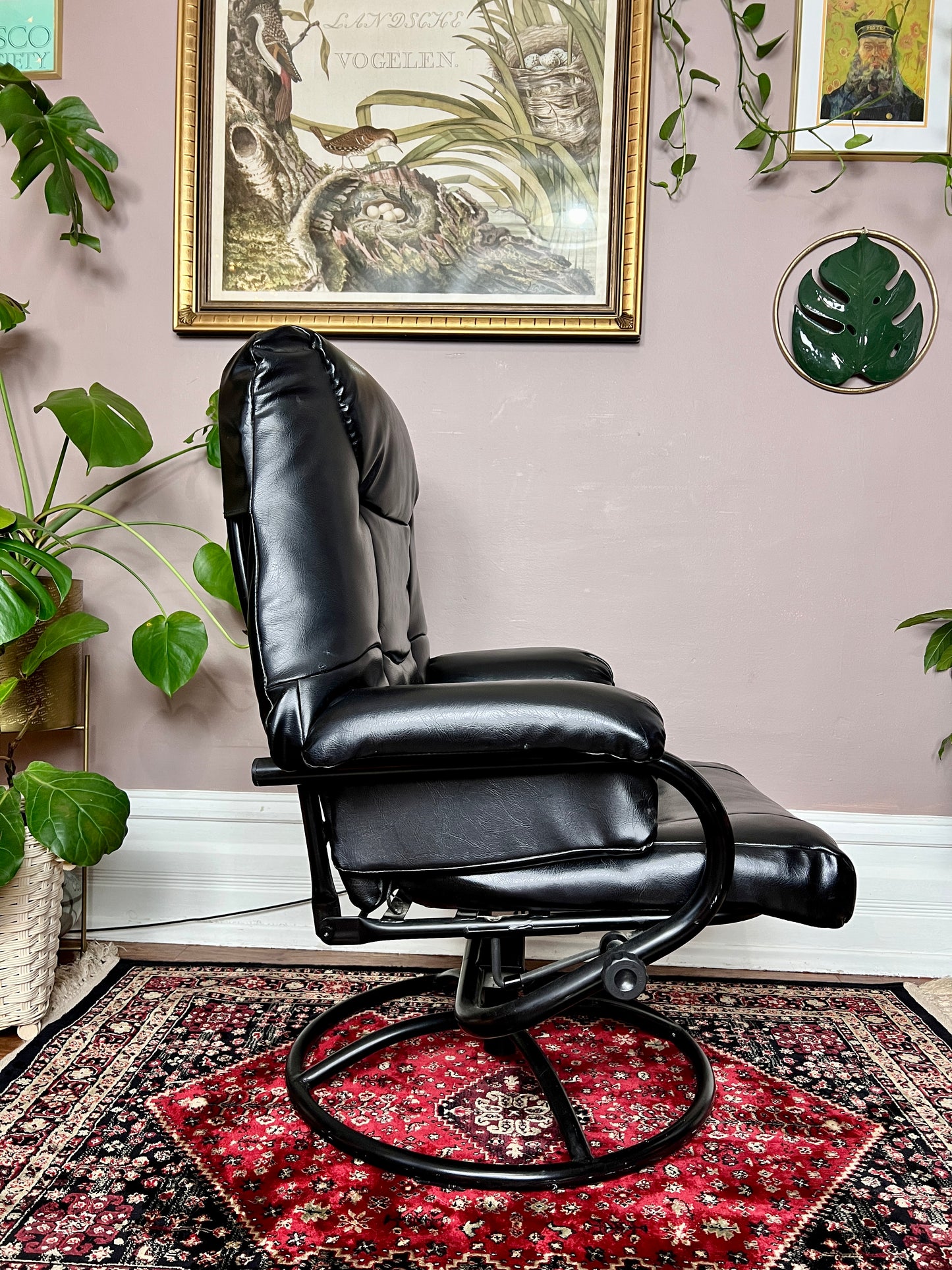 The Jesper Recliner Chair & Ottoman