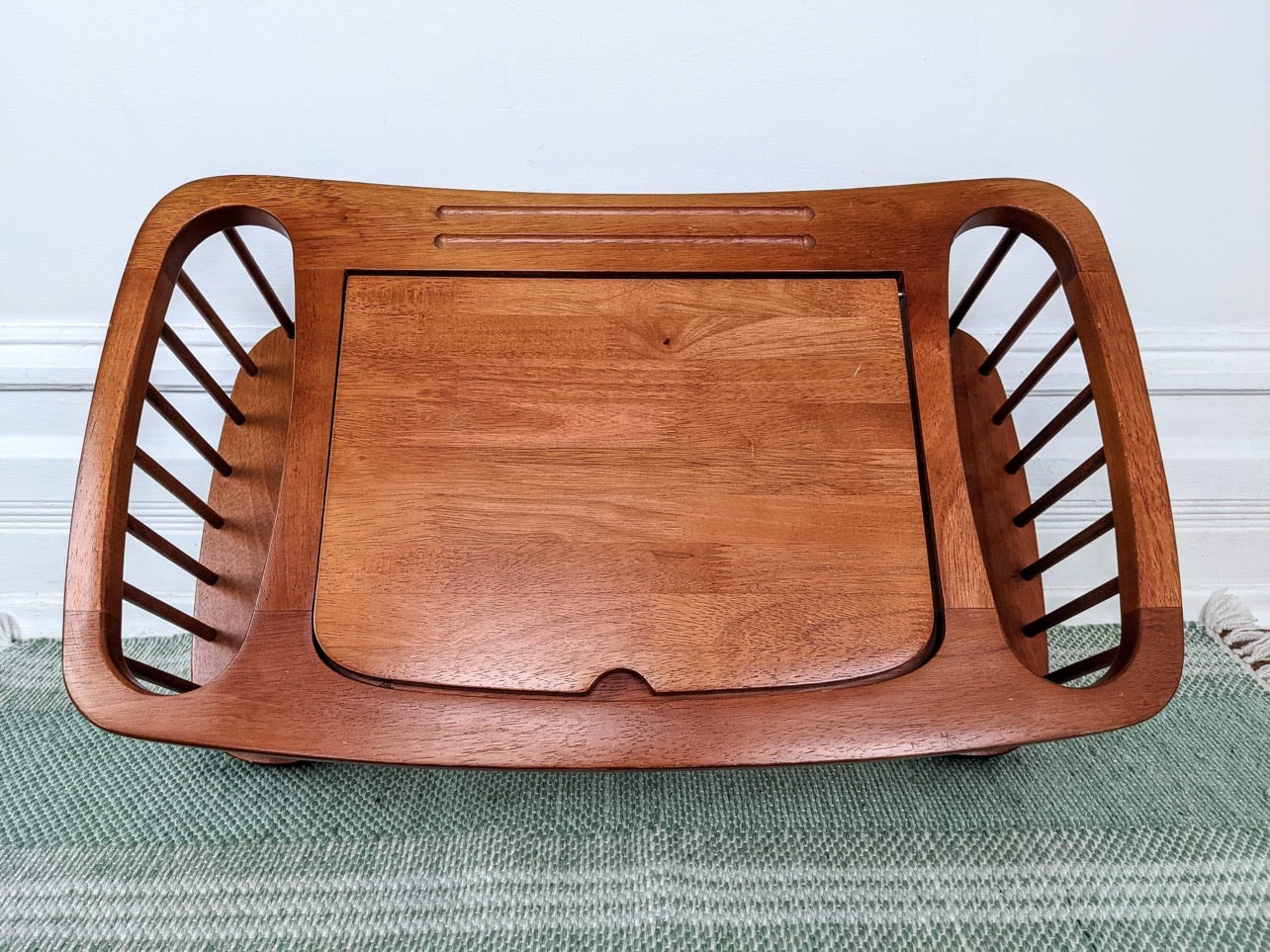 The Contessa Tray Table