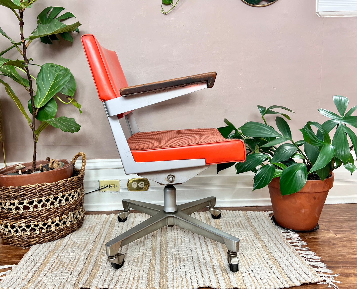 The Vermilion Office Chair