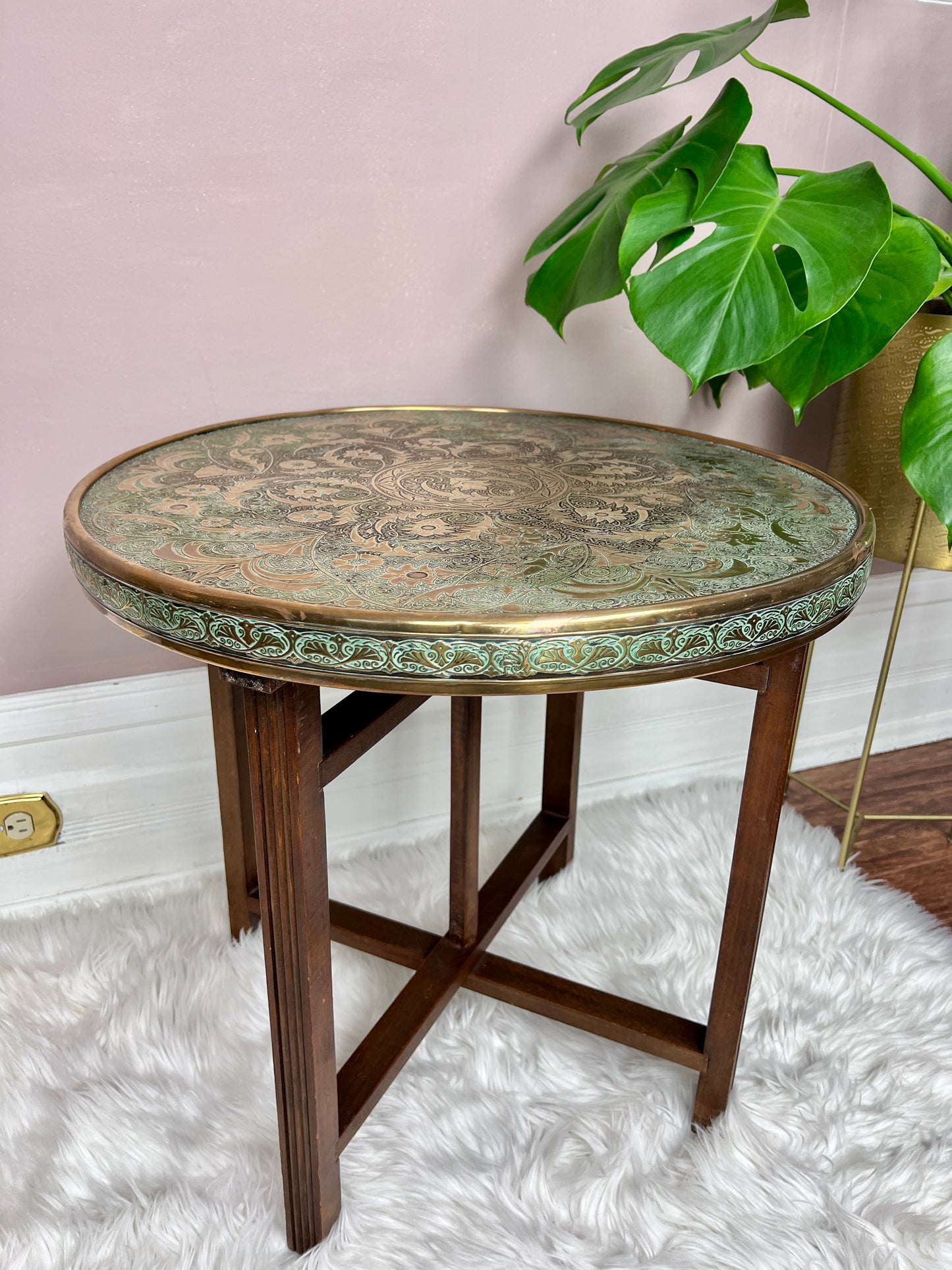 The Aisling Folding Table