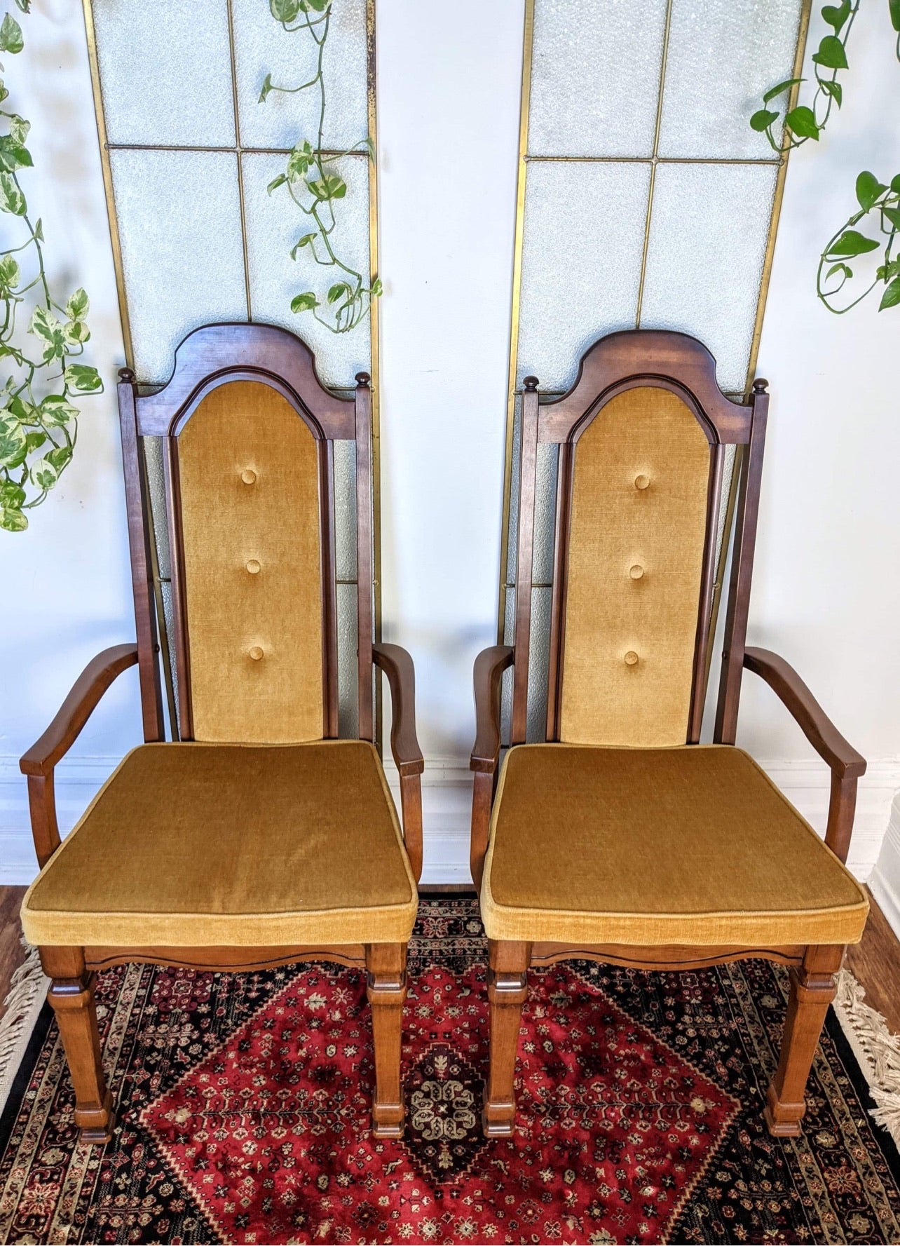The Starsky Chairs - only 1 left!