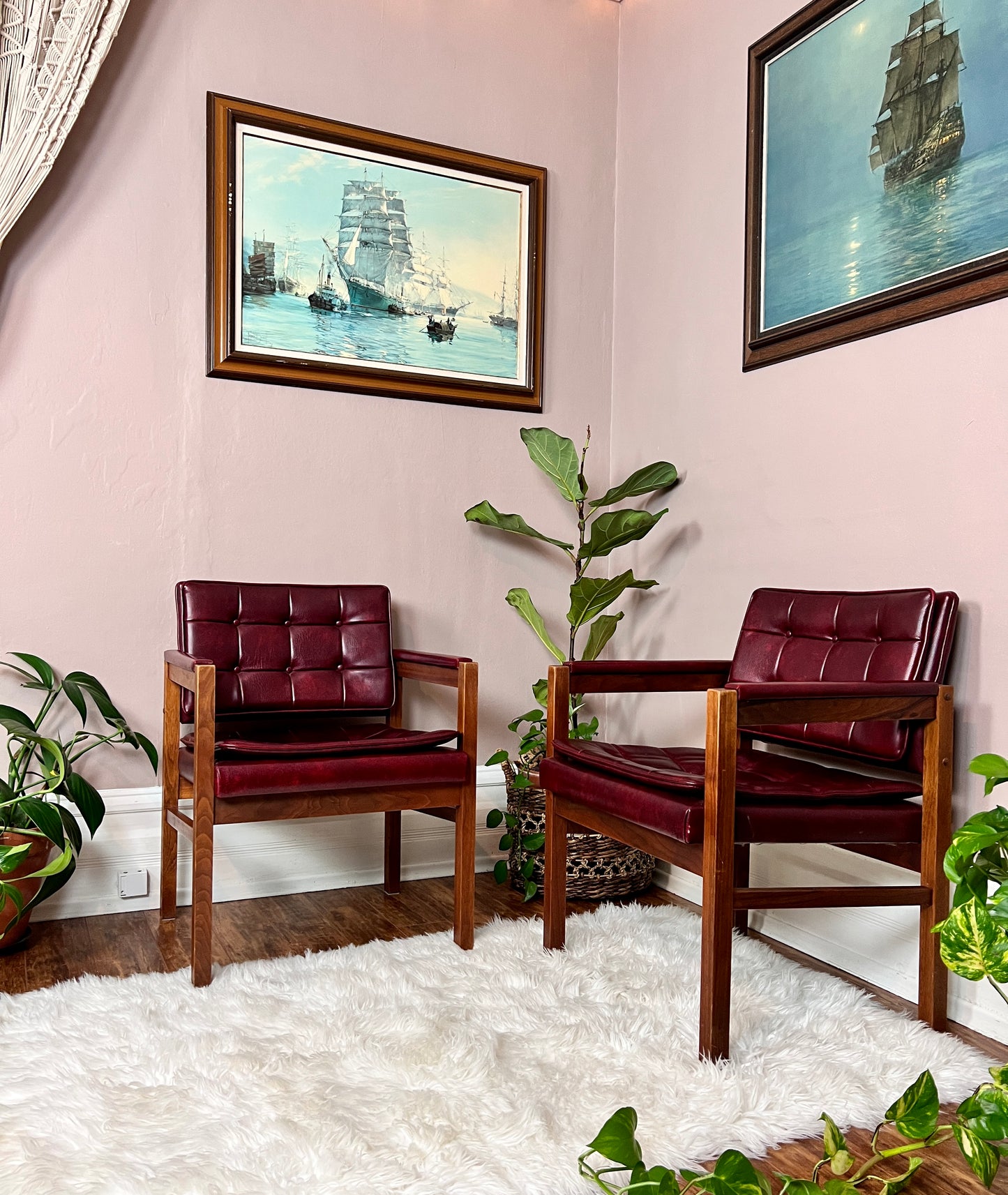 The Sangria Chair