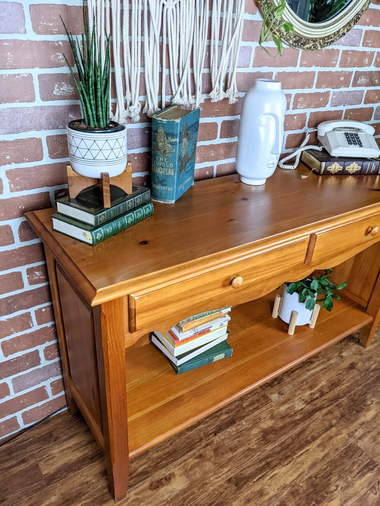 The Percival Hallway Table