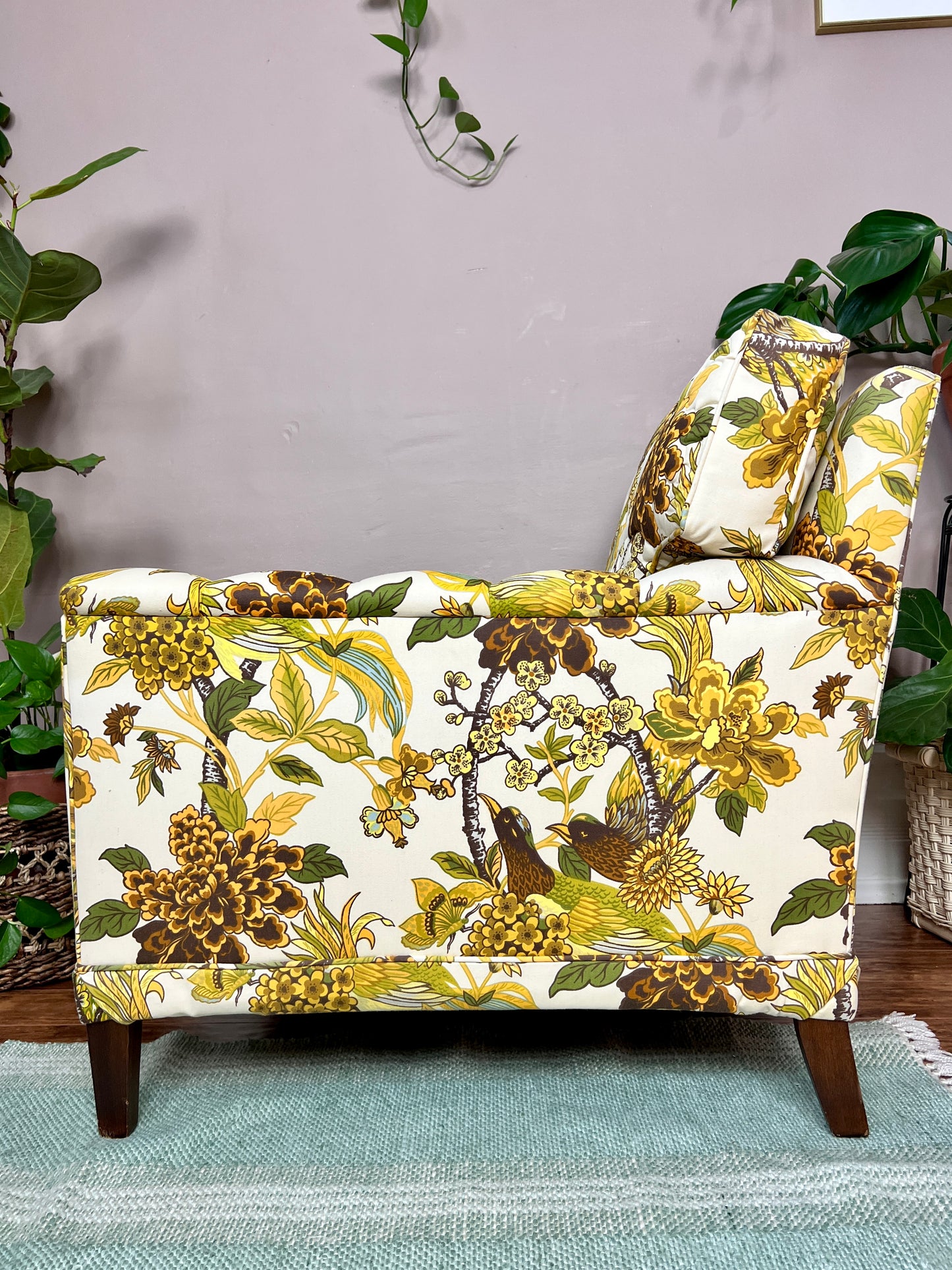 The Funky Birds Sofa & Chair Set