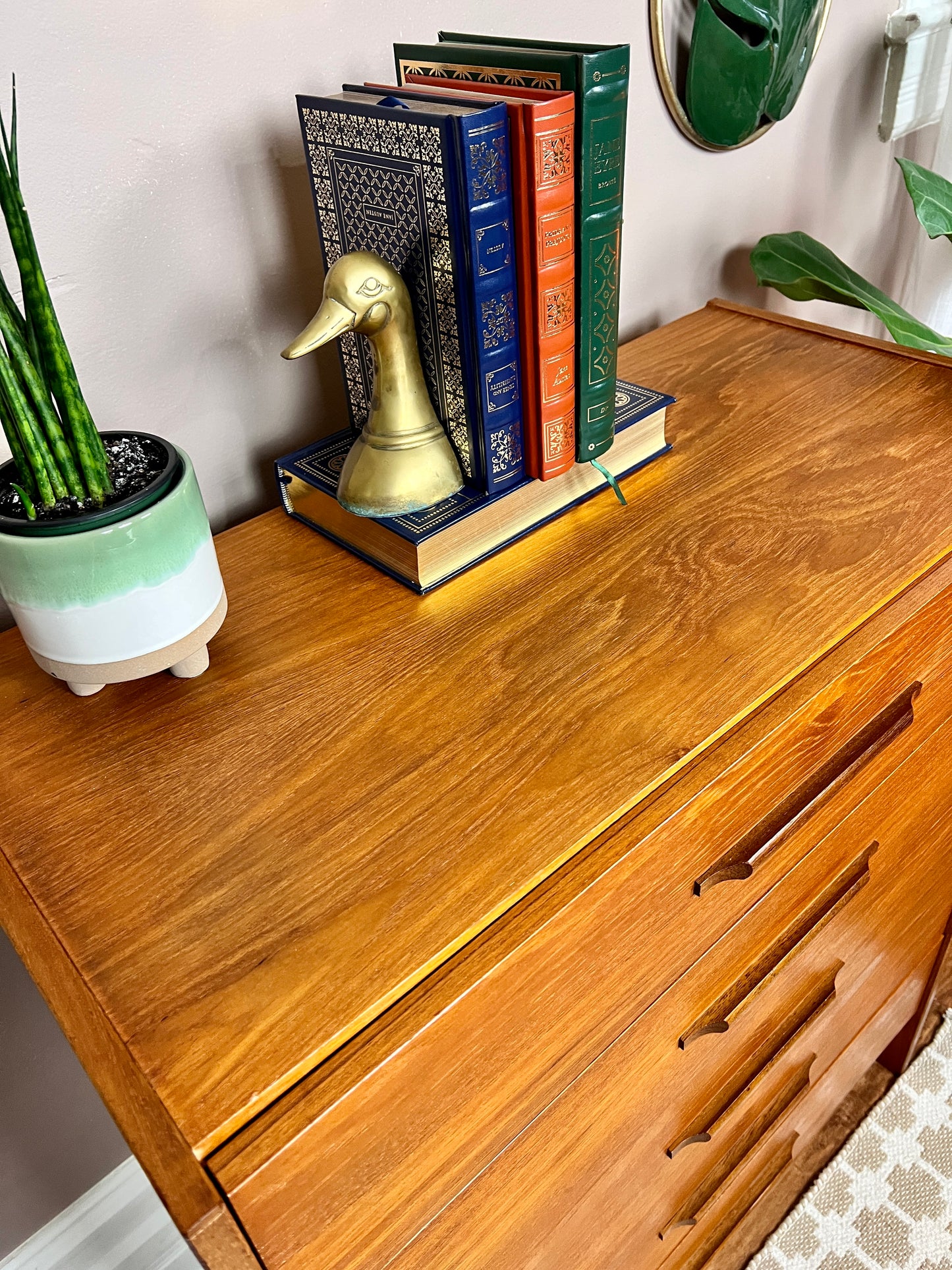 The Valstrom Dresser