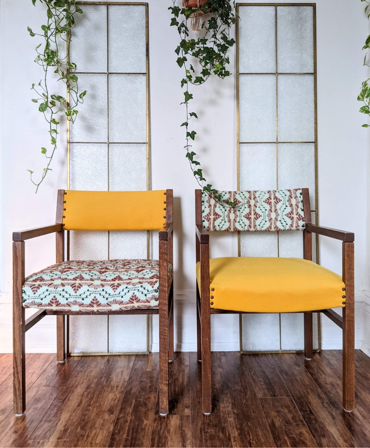 The Arizona Chairs
