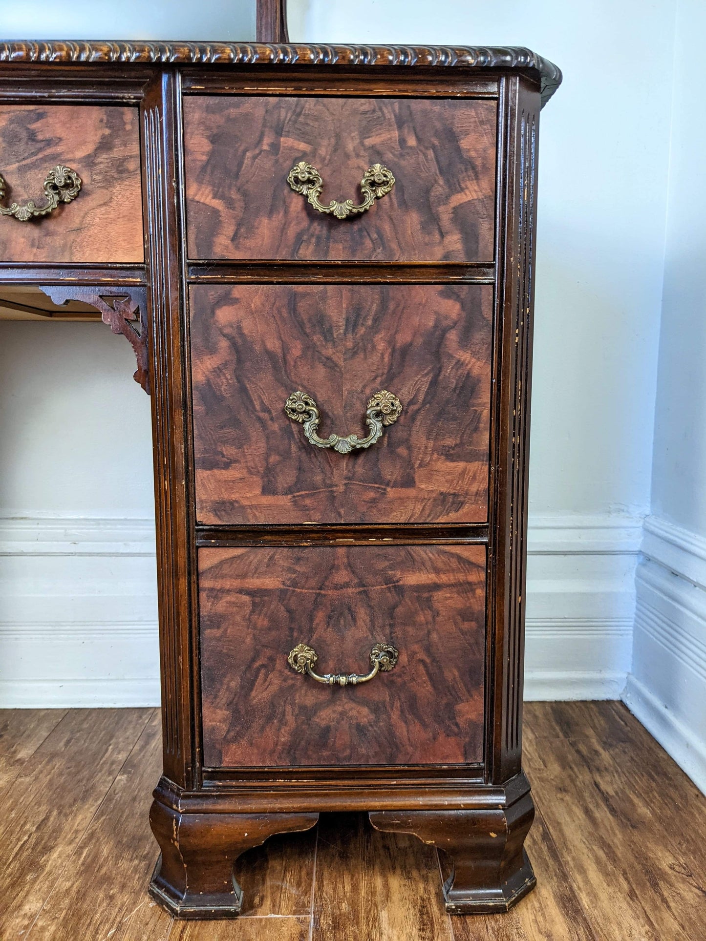 The Holden Desk Vanity
