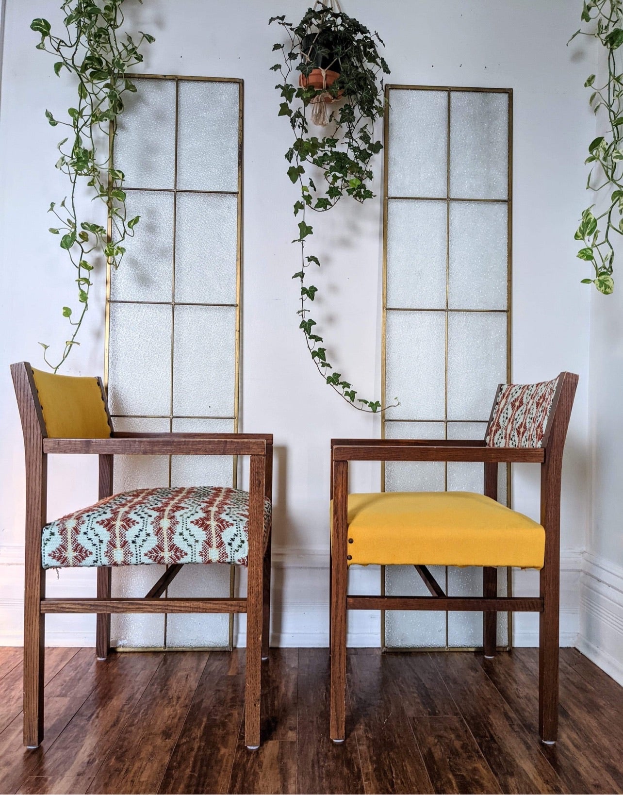 The Arizona Chairs