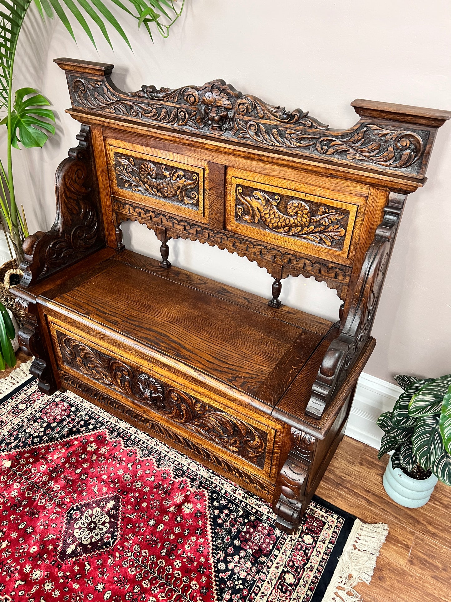 The Kostroma Monk’s Bench