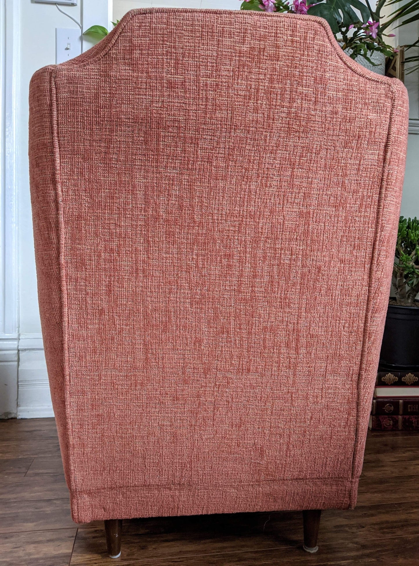 The Ain’t That A Peach Chairs