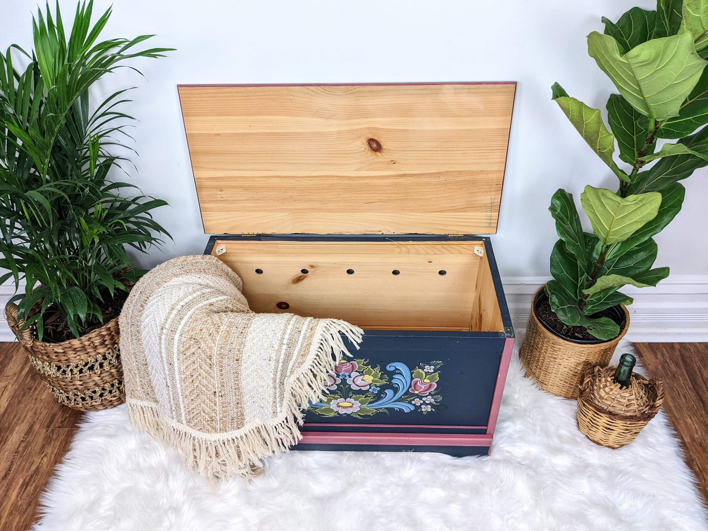The Pennsylvania Pine Chest