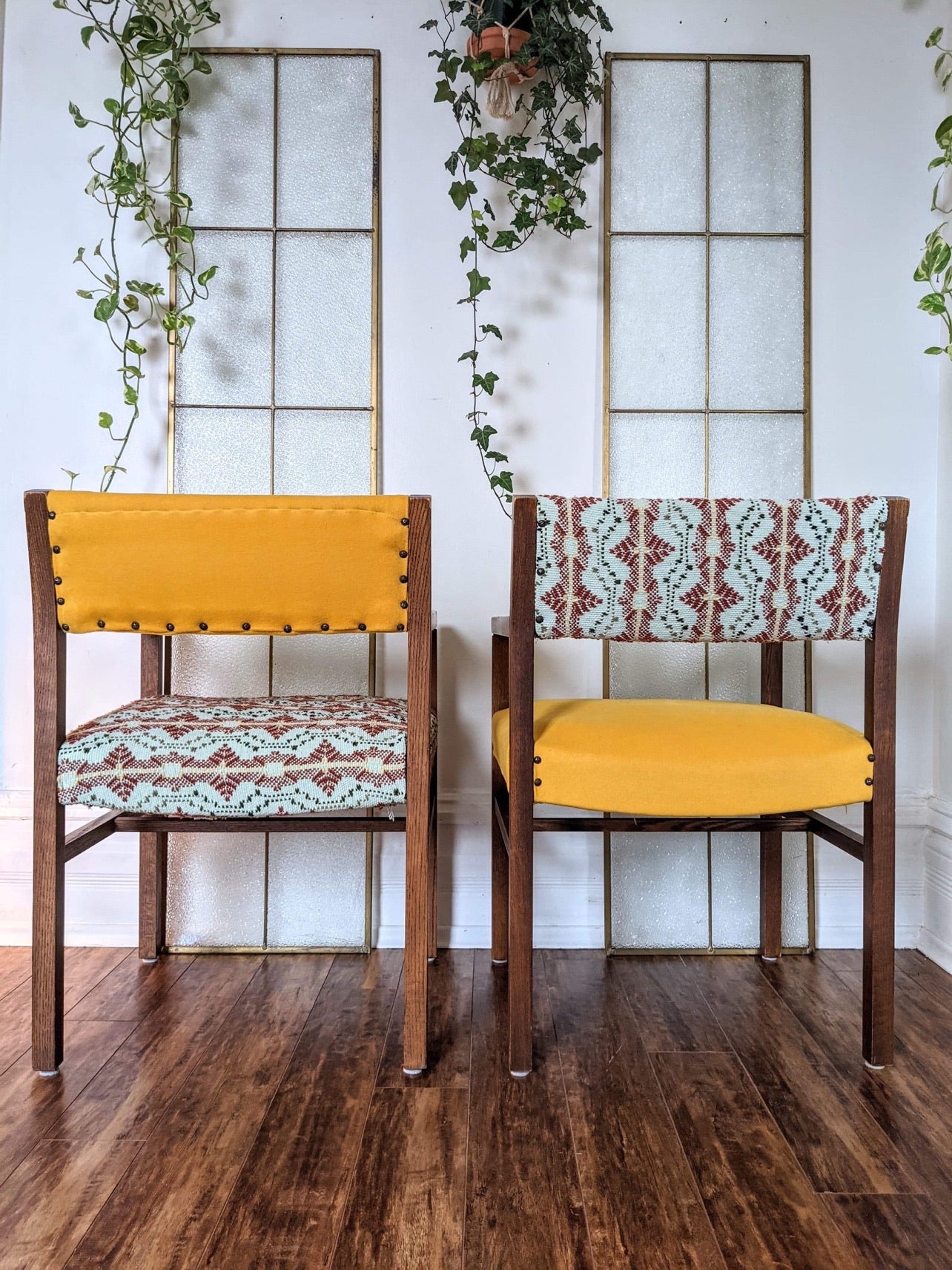 The Arizona Chairs