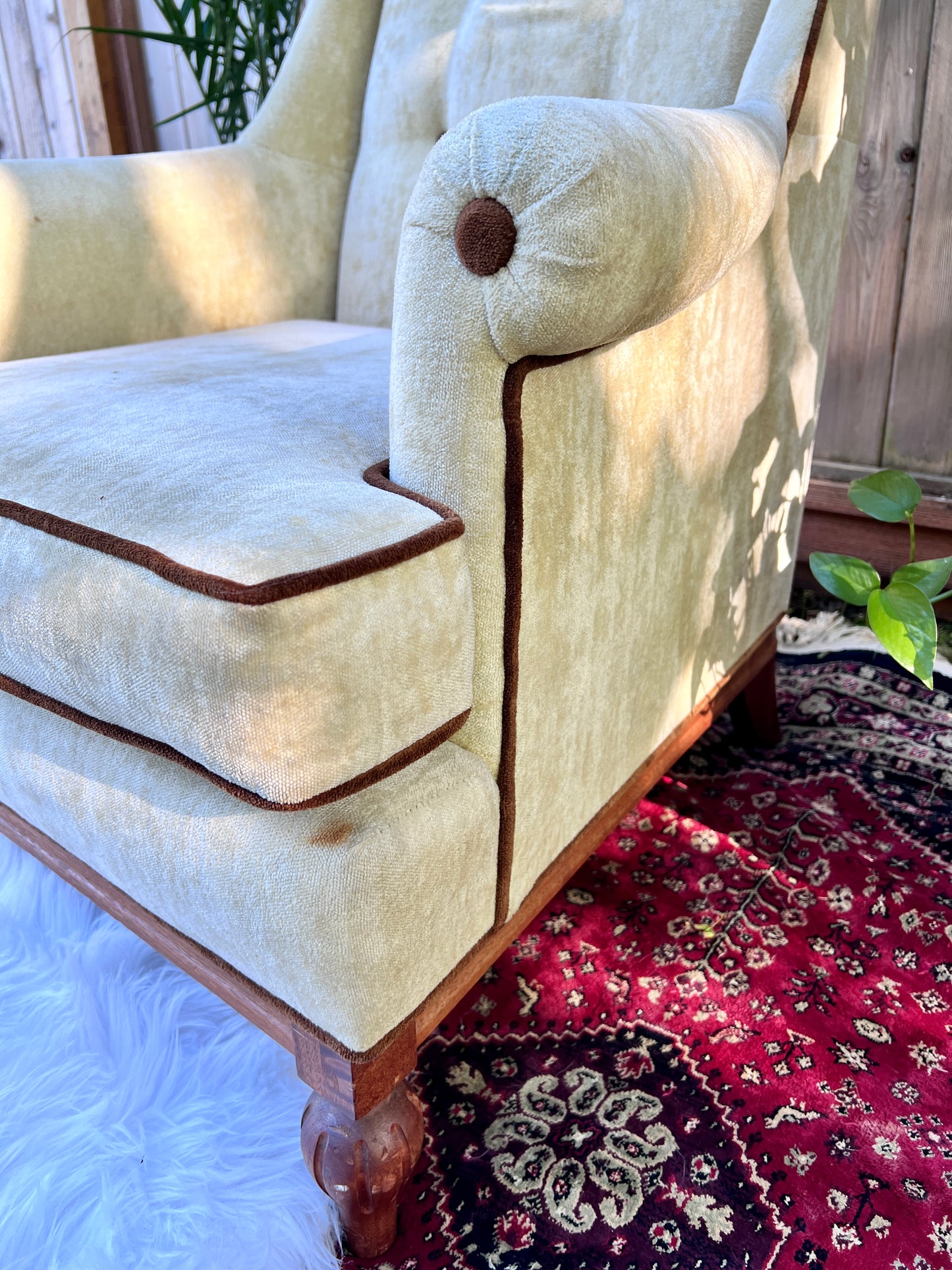 The Continental Armchair