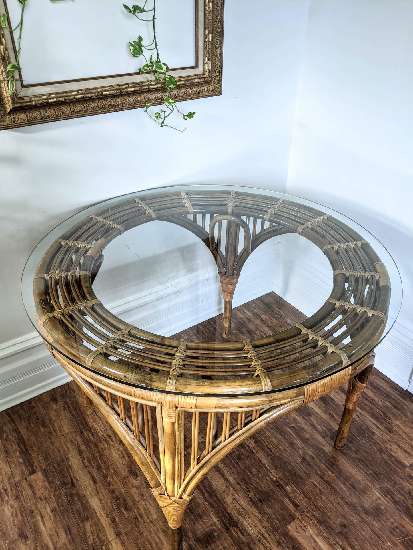 The Francis Rattan Table