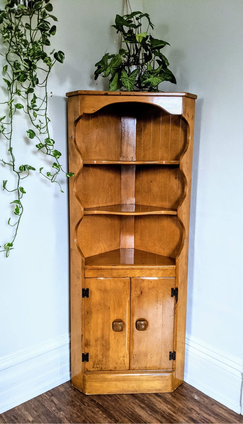 The Sea Side Shelf Cabinet