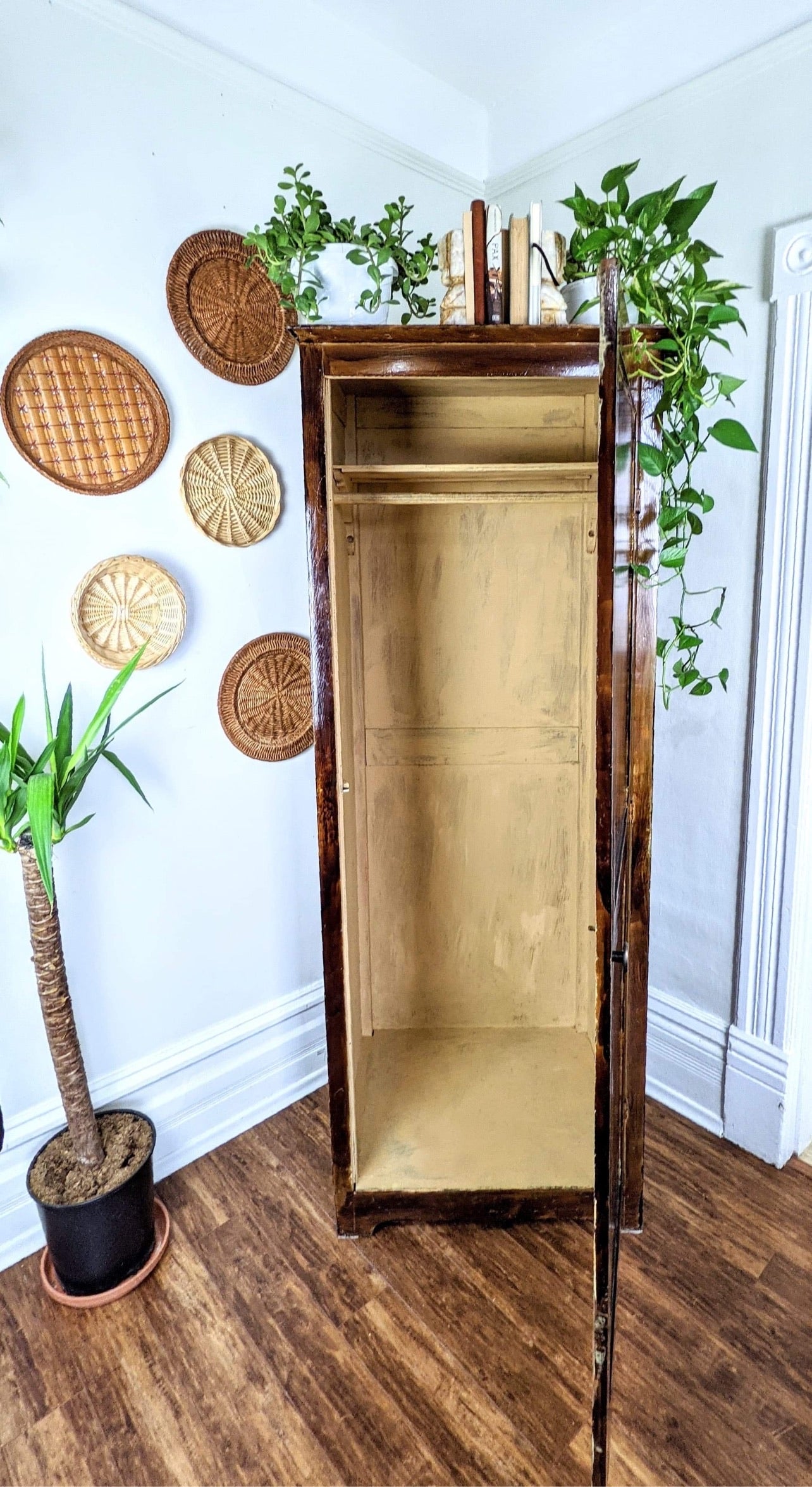 The Arabella Armoire