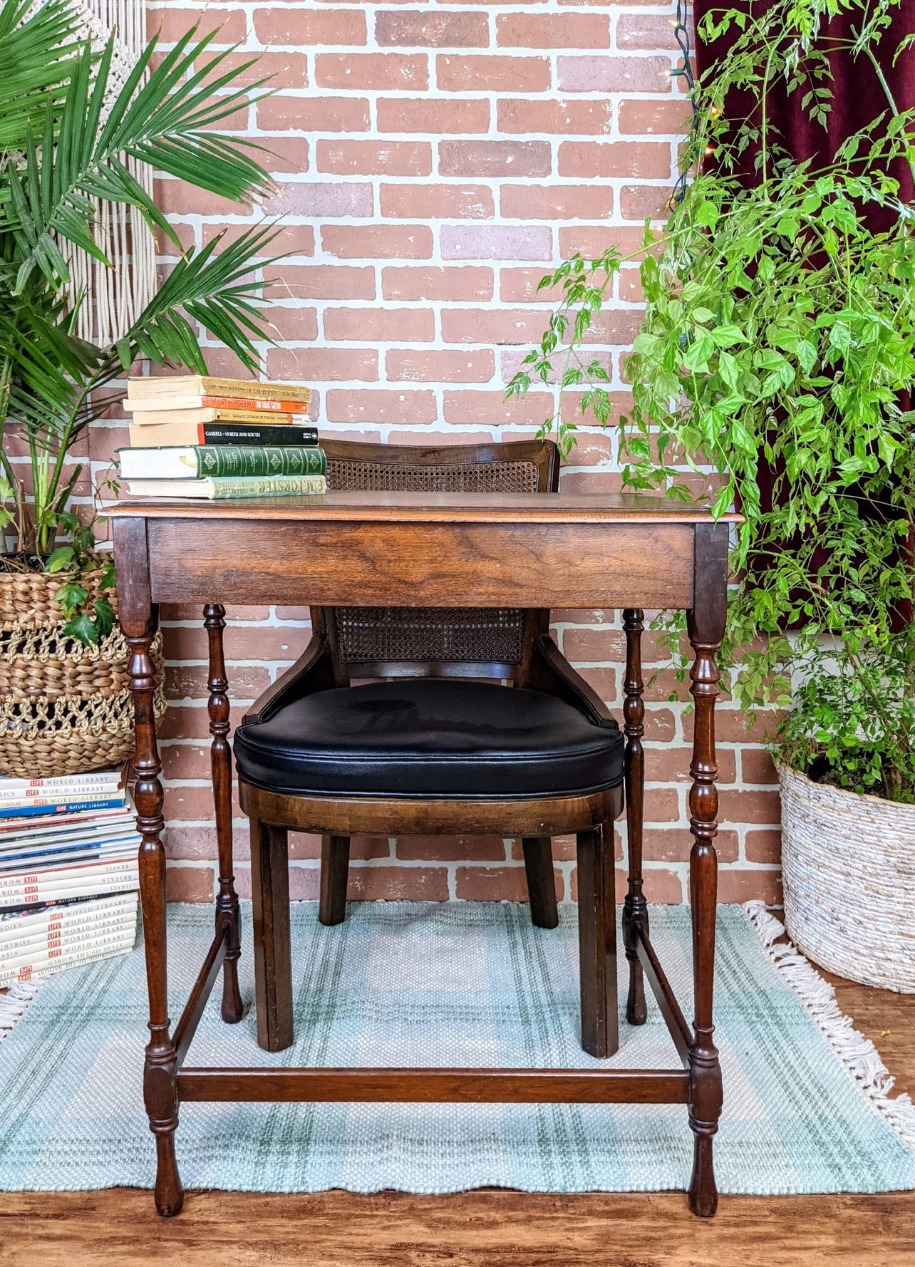 The Prep School Desk