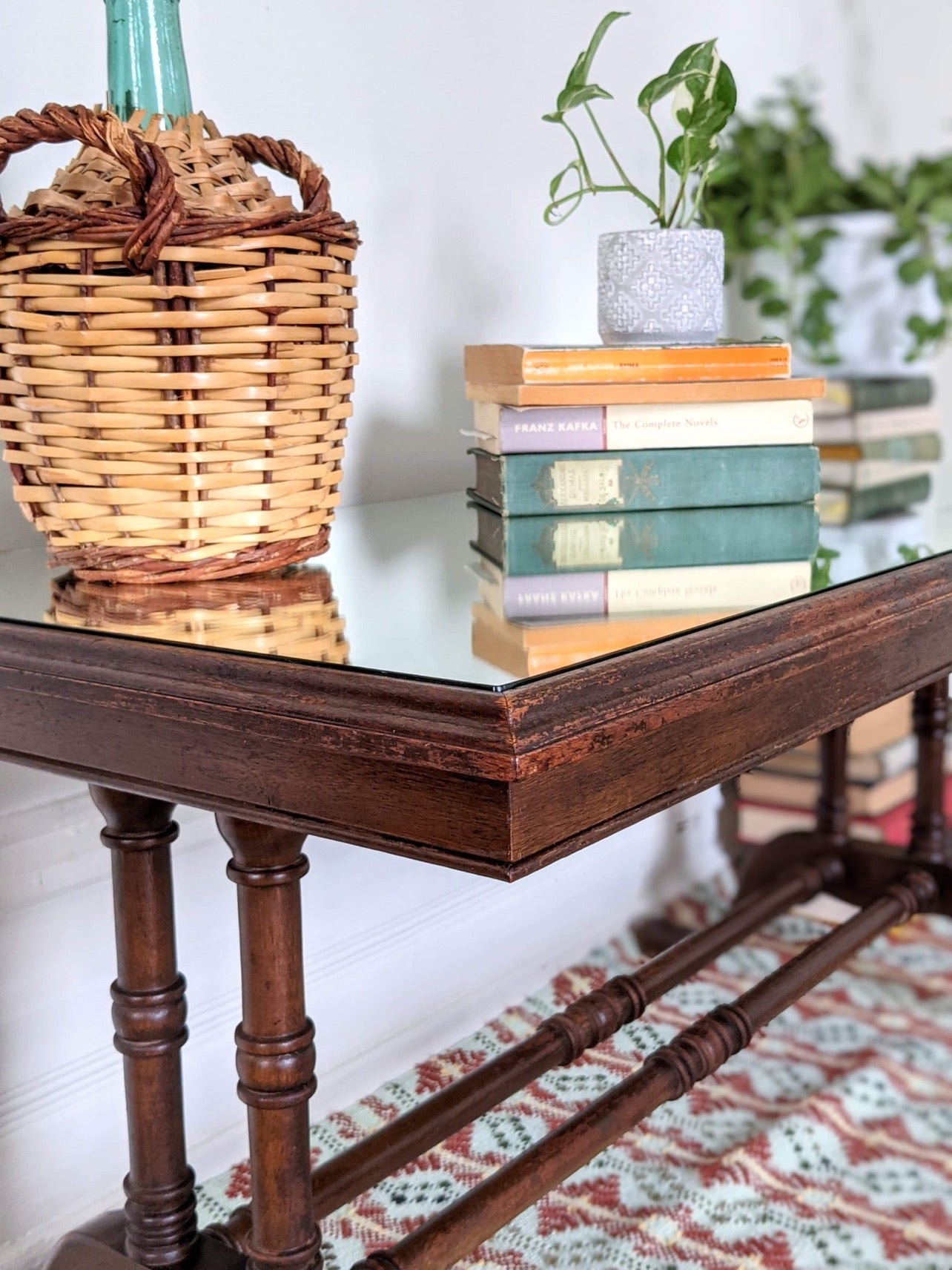 The Seamus Coffee Table