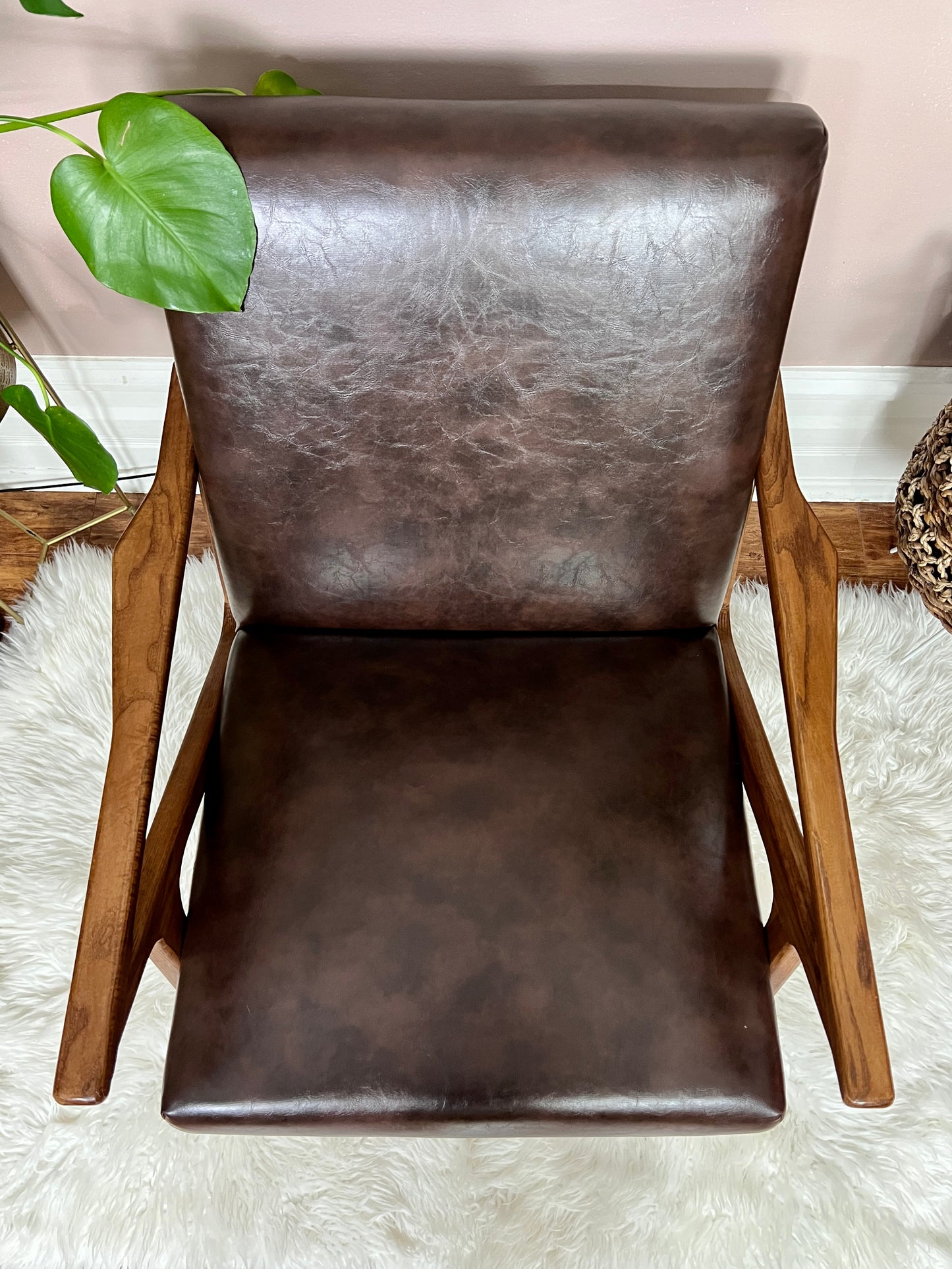 The Zephyr Lounge Chair