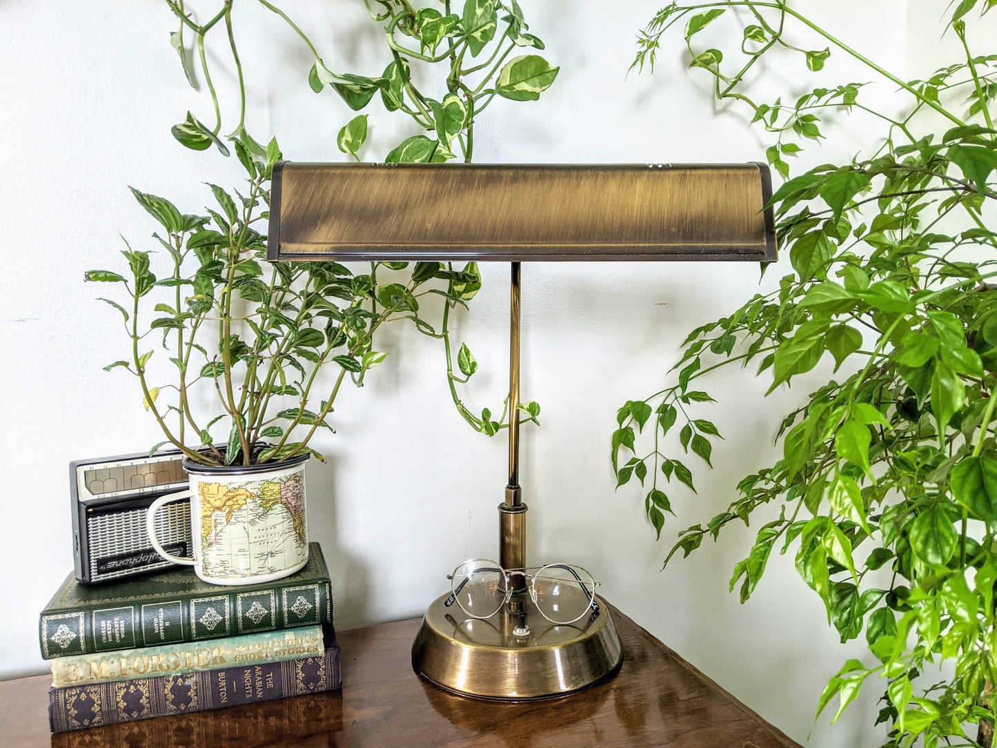 The Reddington Readers Lamp