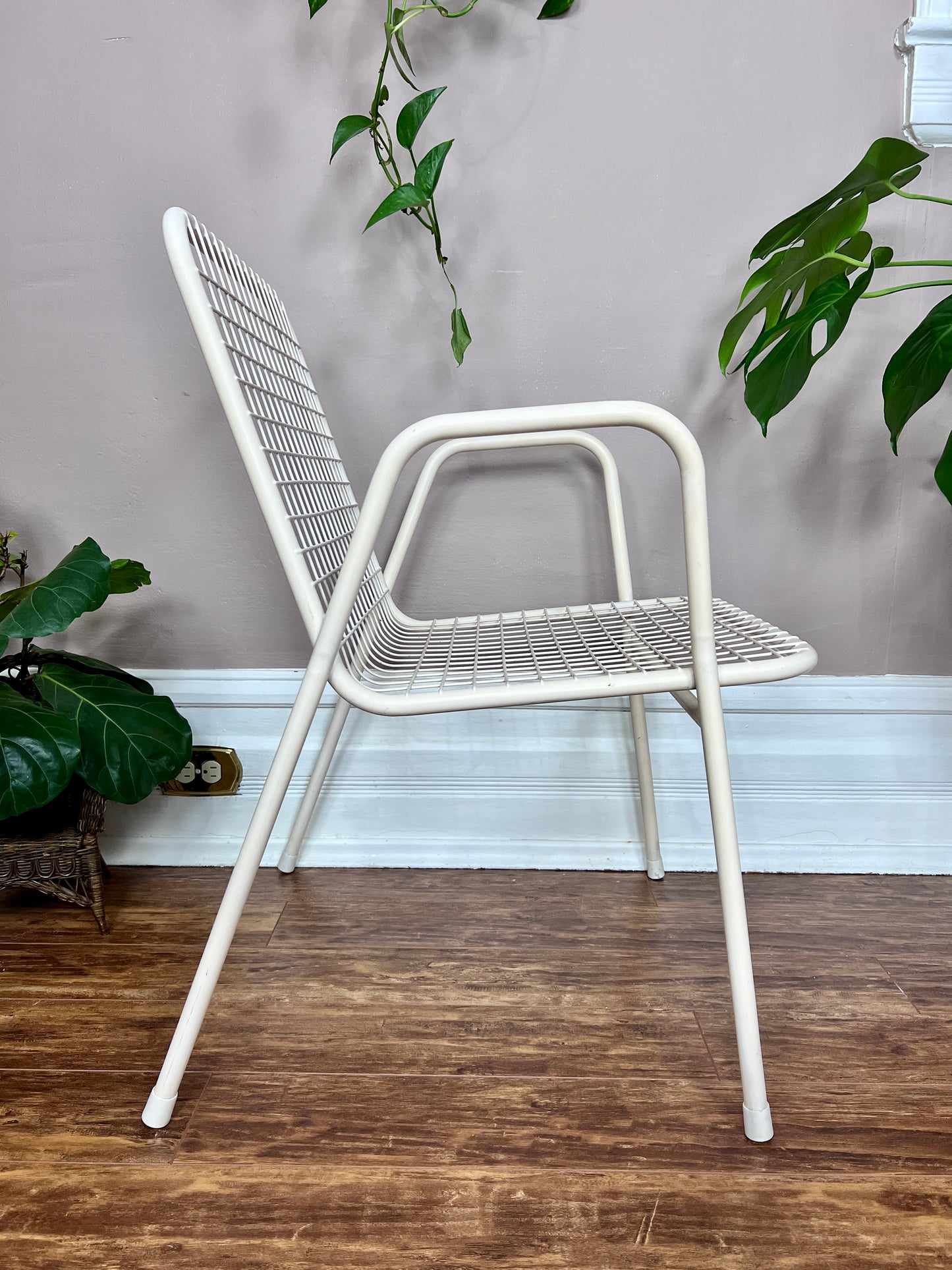 The Bjorn Garden Set