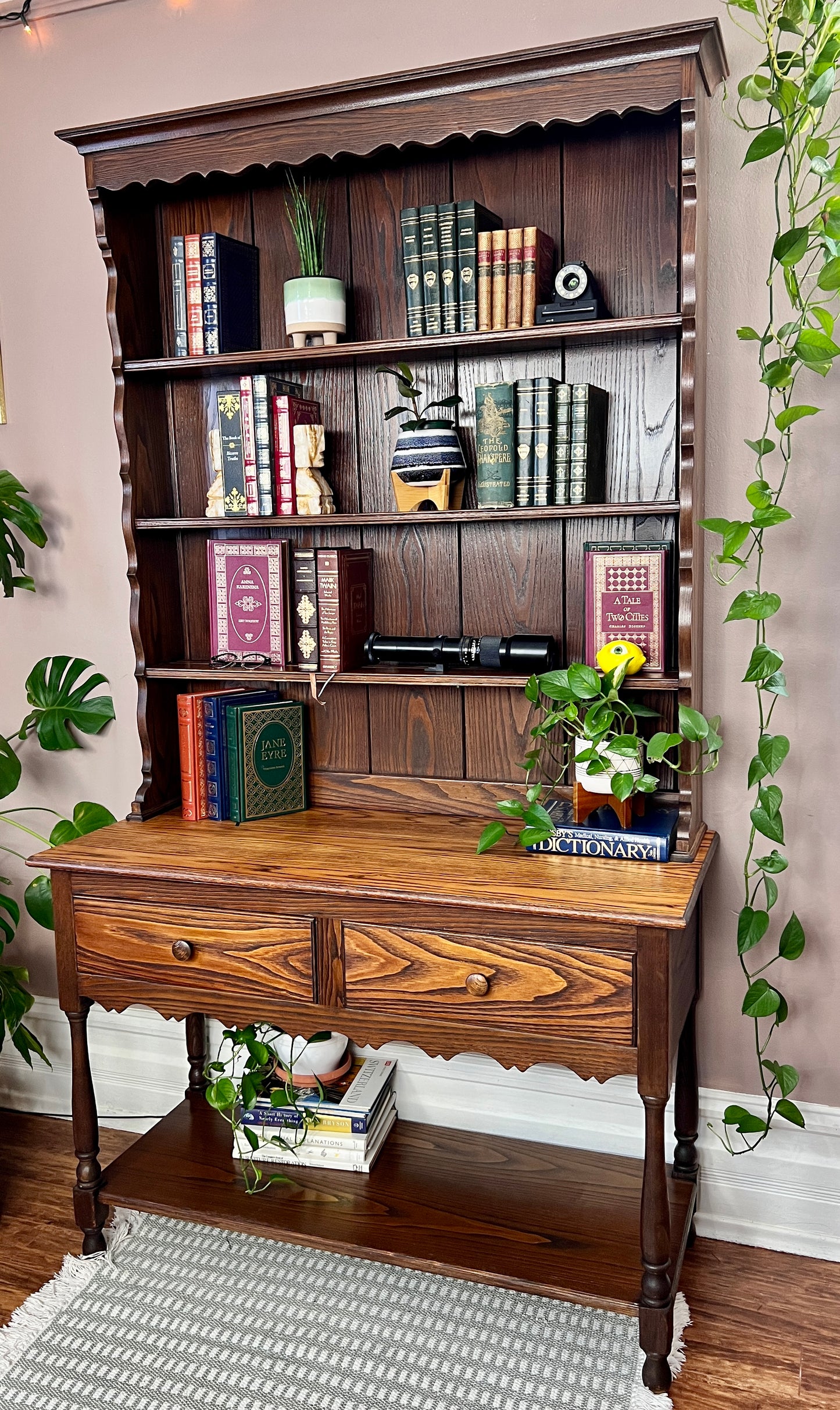 The Old Country Hutch