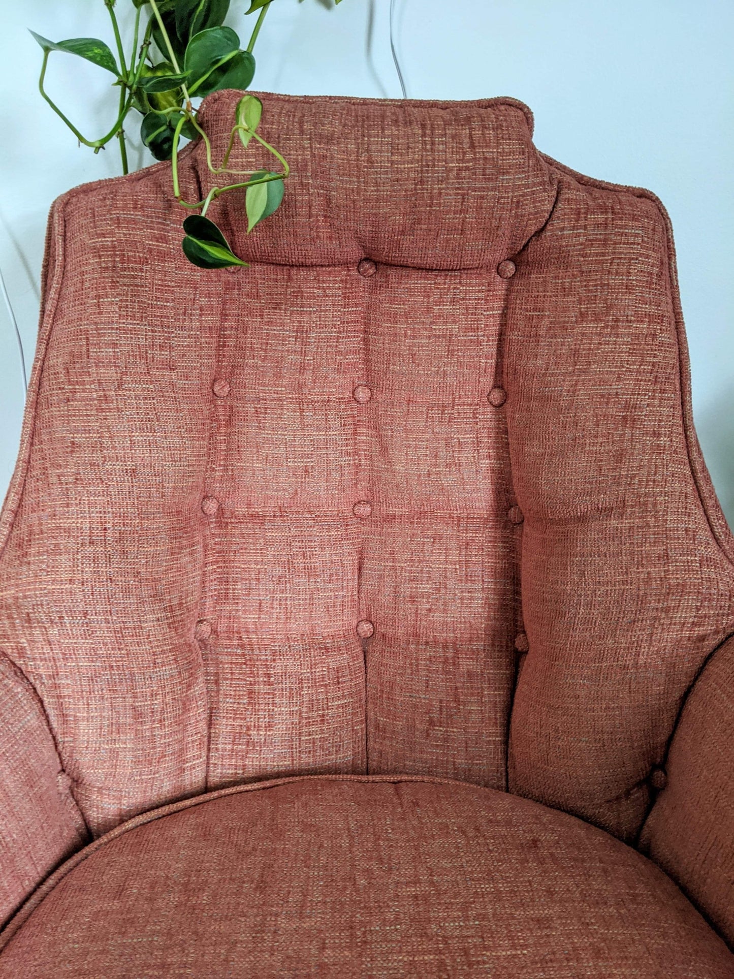 The Ain’t That A Peach Chairs