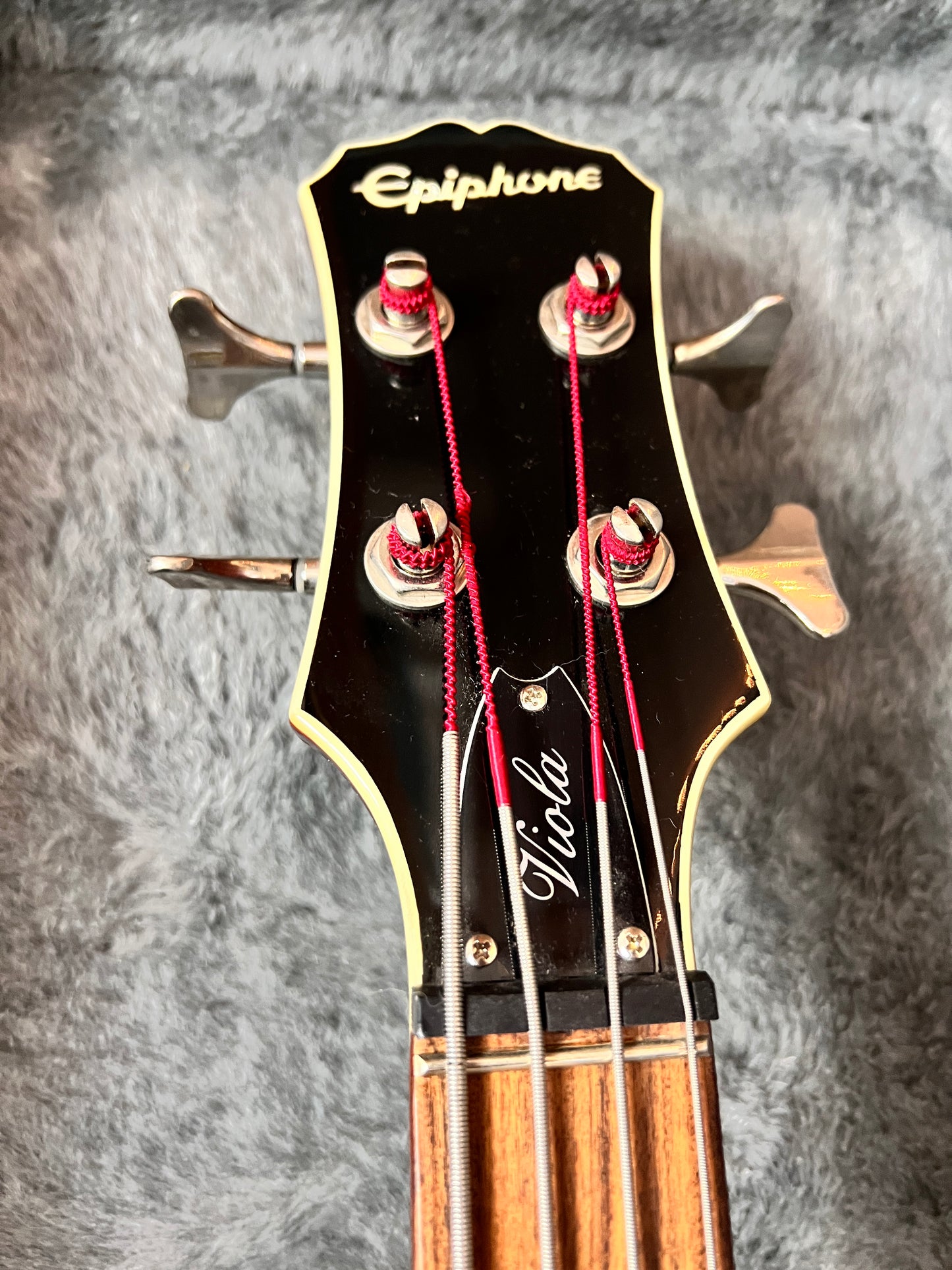 Sunburst Epiphone Viola Bass Guitar