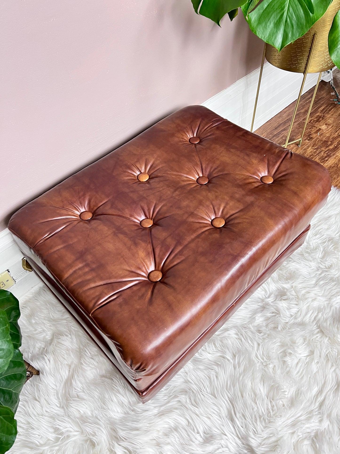 The Klondike Ottoman