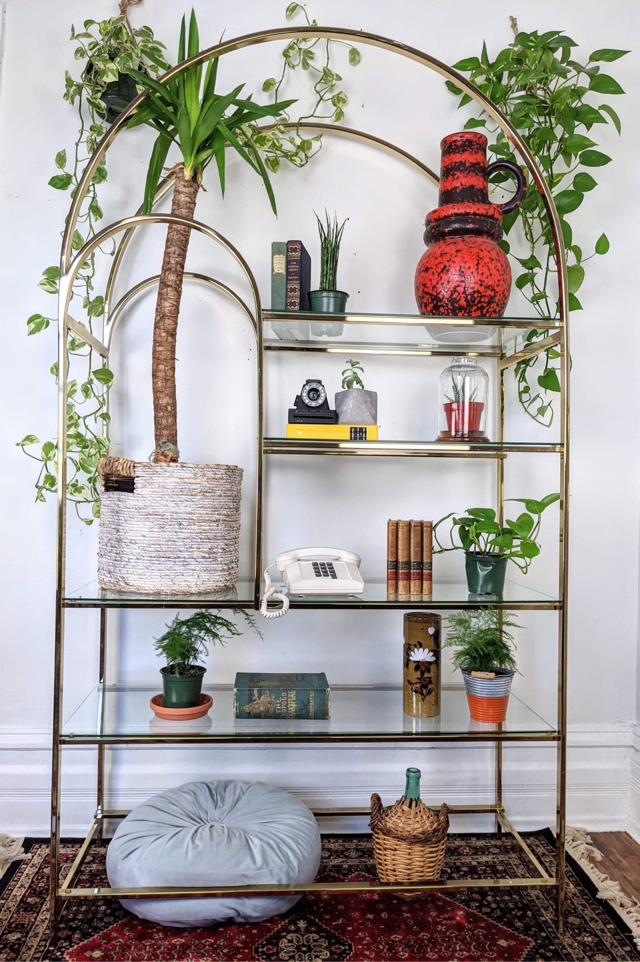 The Hanging Garden Etagere