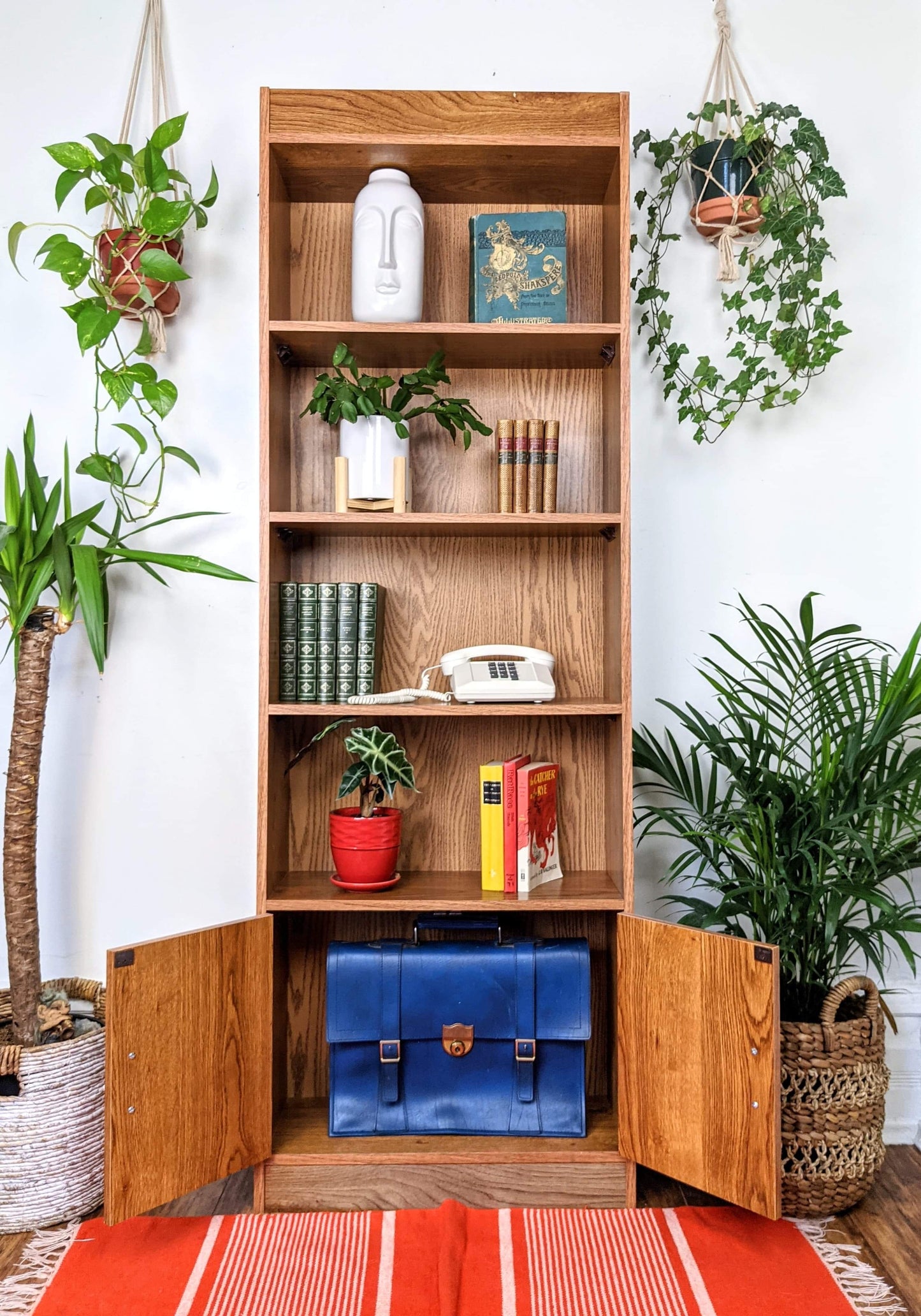 The Baltimore Bookshelf