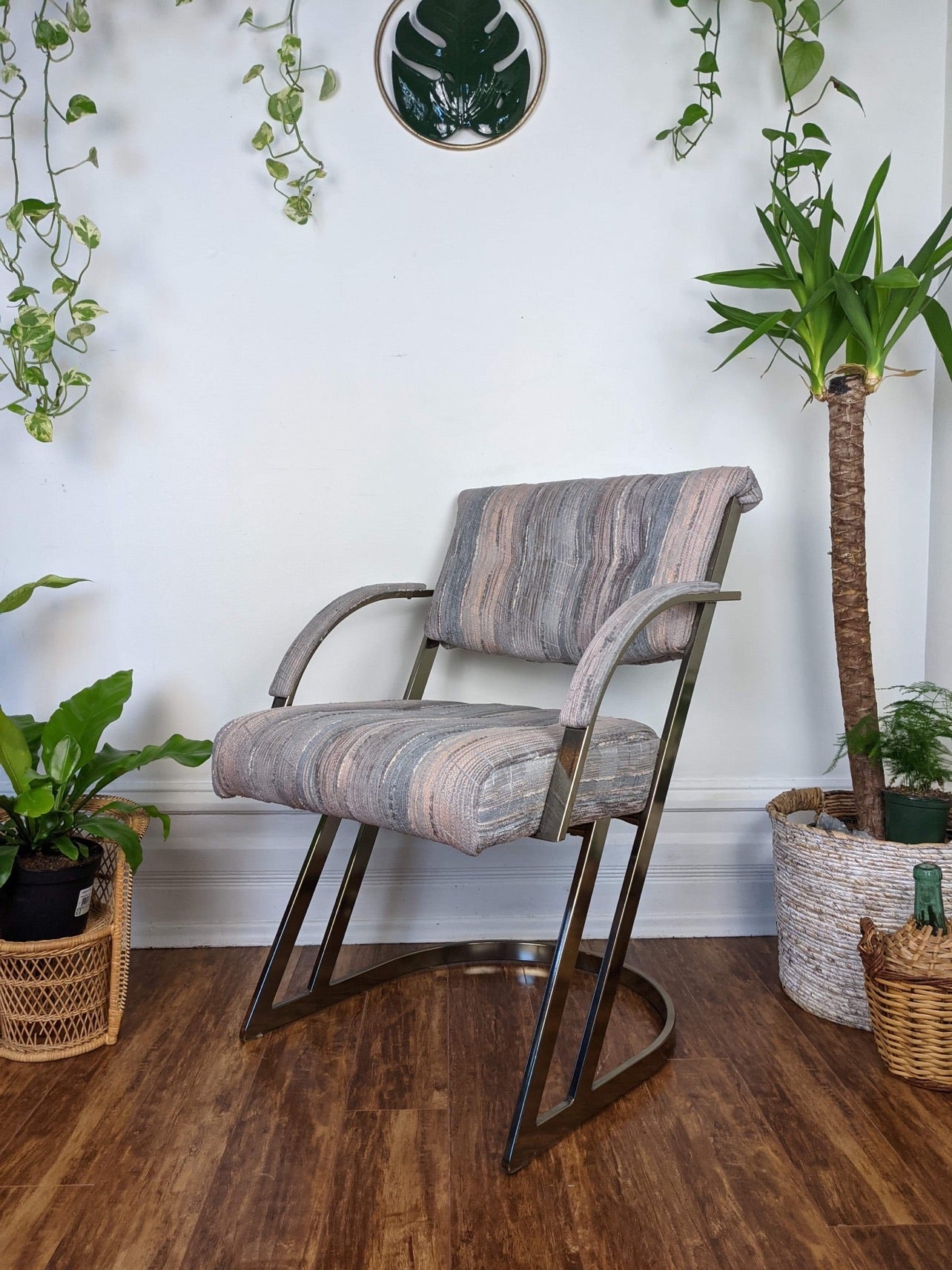 The Saturn Chairs
