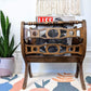 The Osvaldo Magazine/Book Organizer