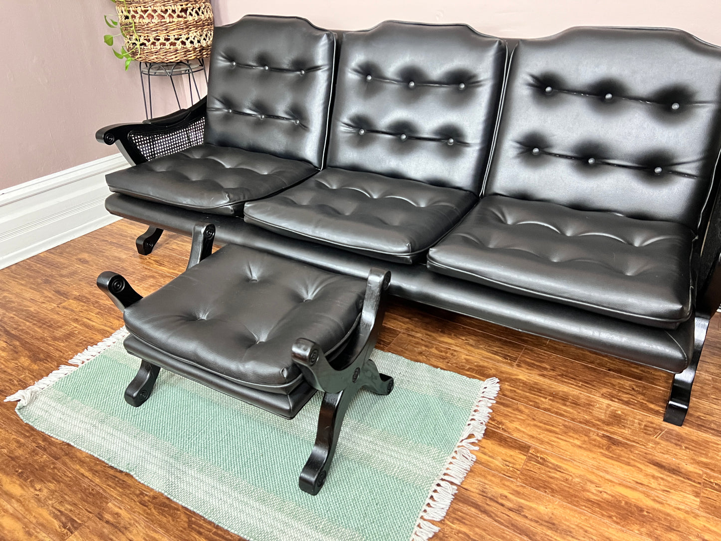 The Black Magnolia Set