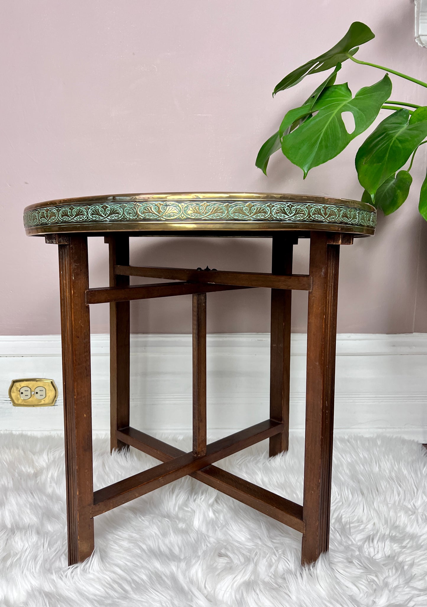 The Aisling Folding Table