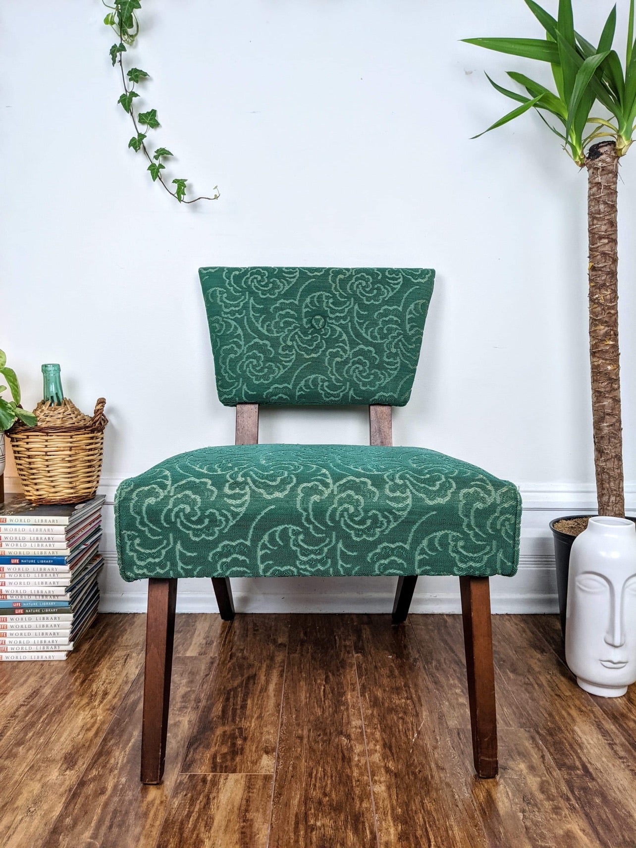 The Emerald Green Chair