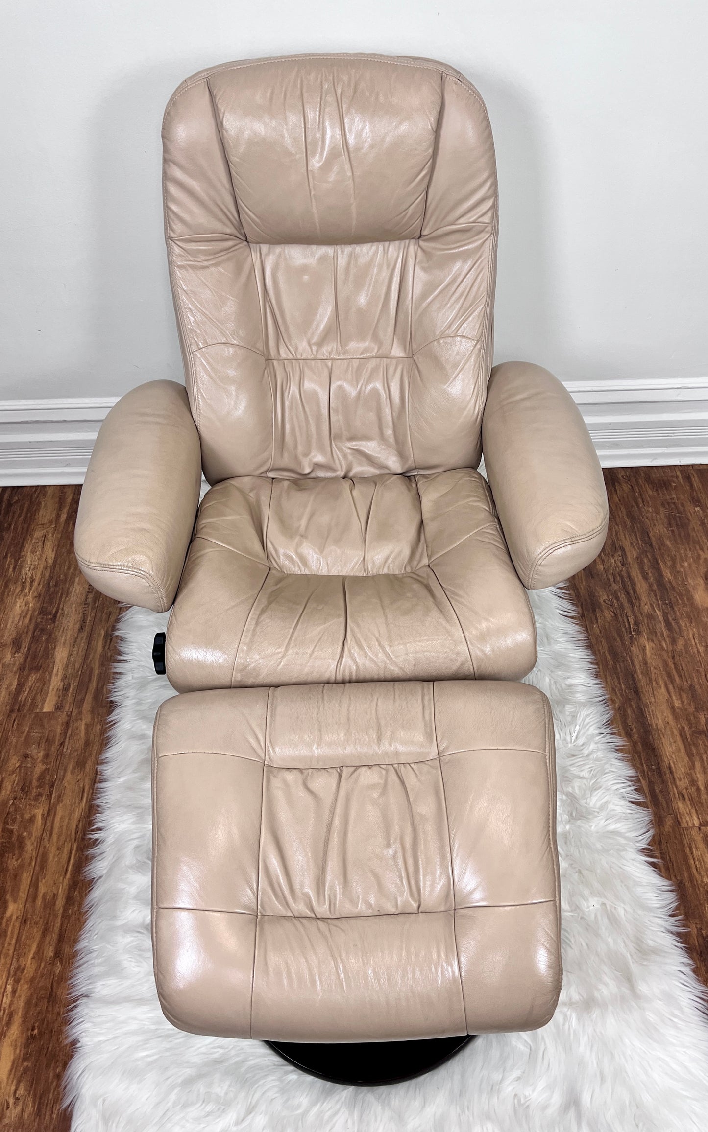 The Reginald Leather Chair & Ottoman