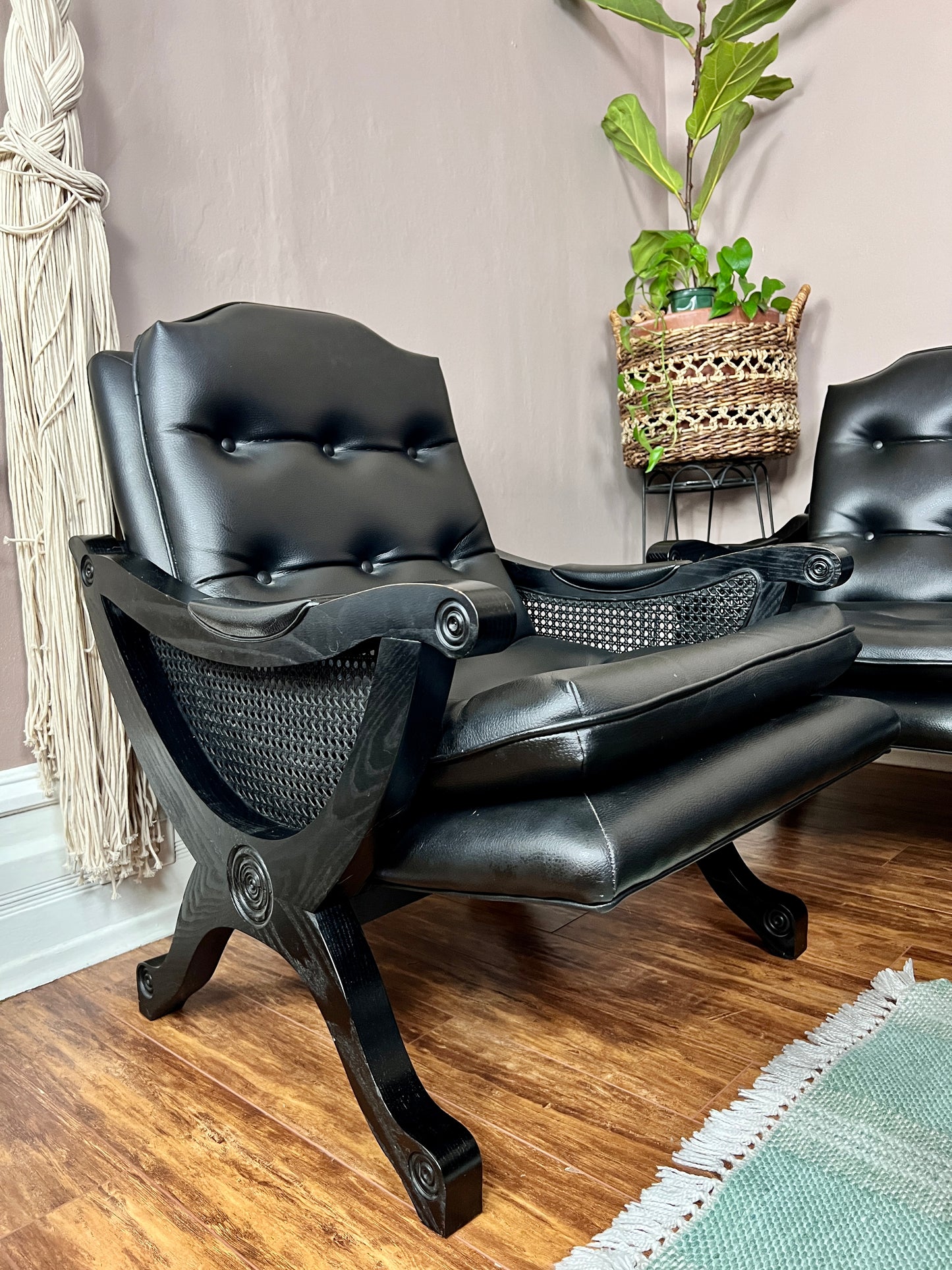 The Black Magnolia Set
