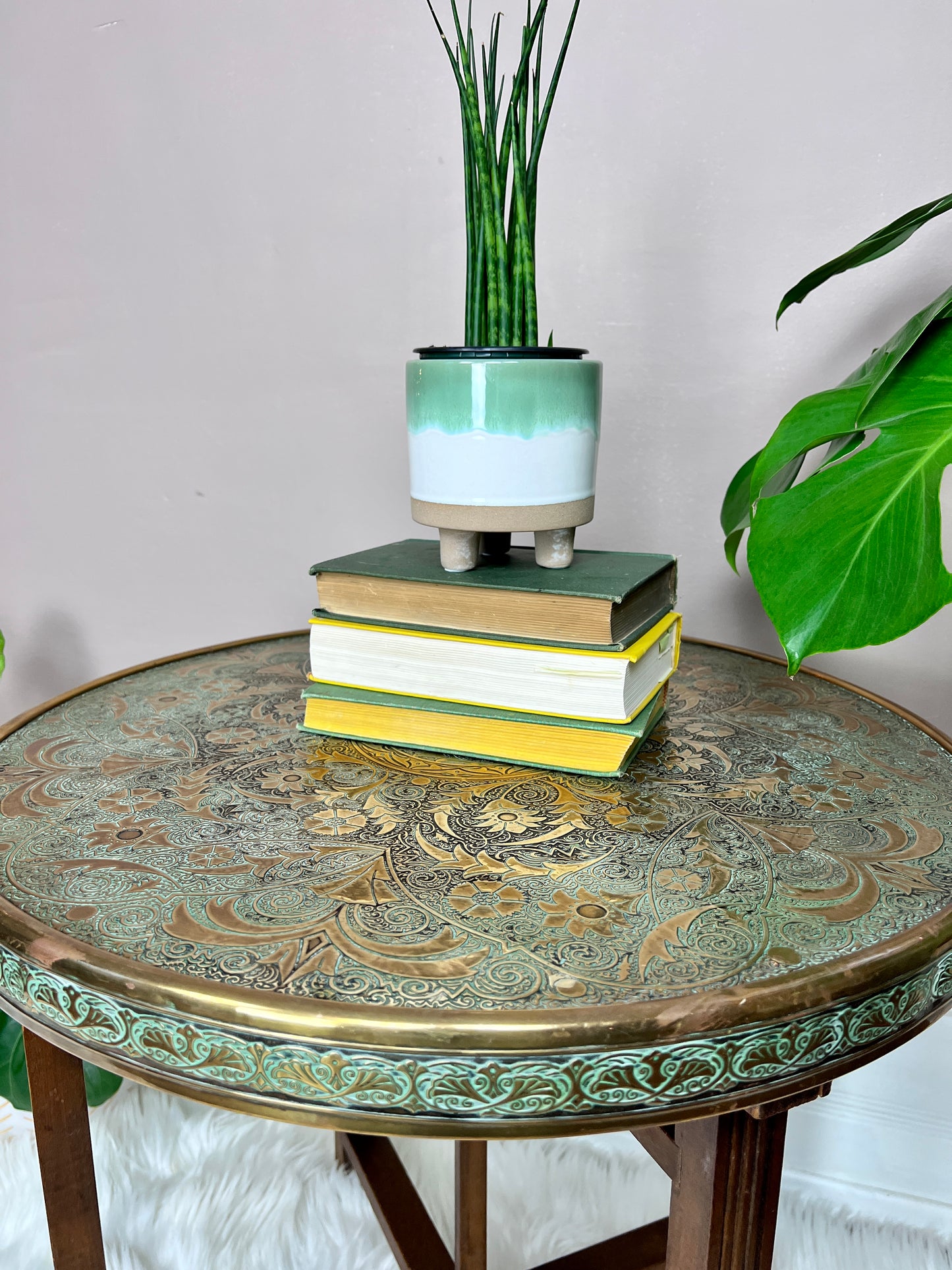 The Aisling Folding Table