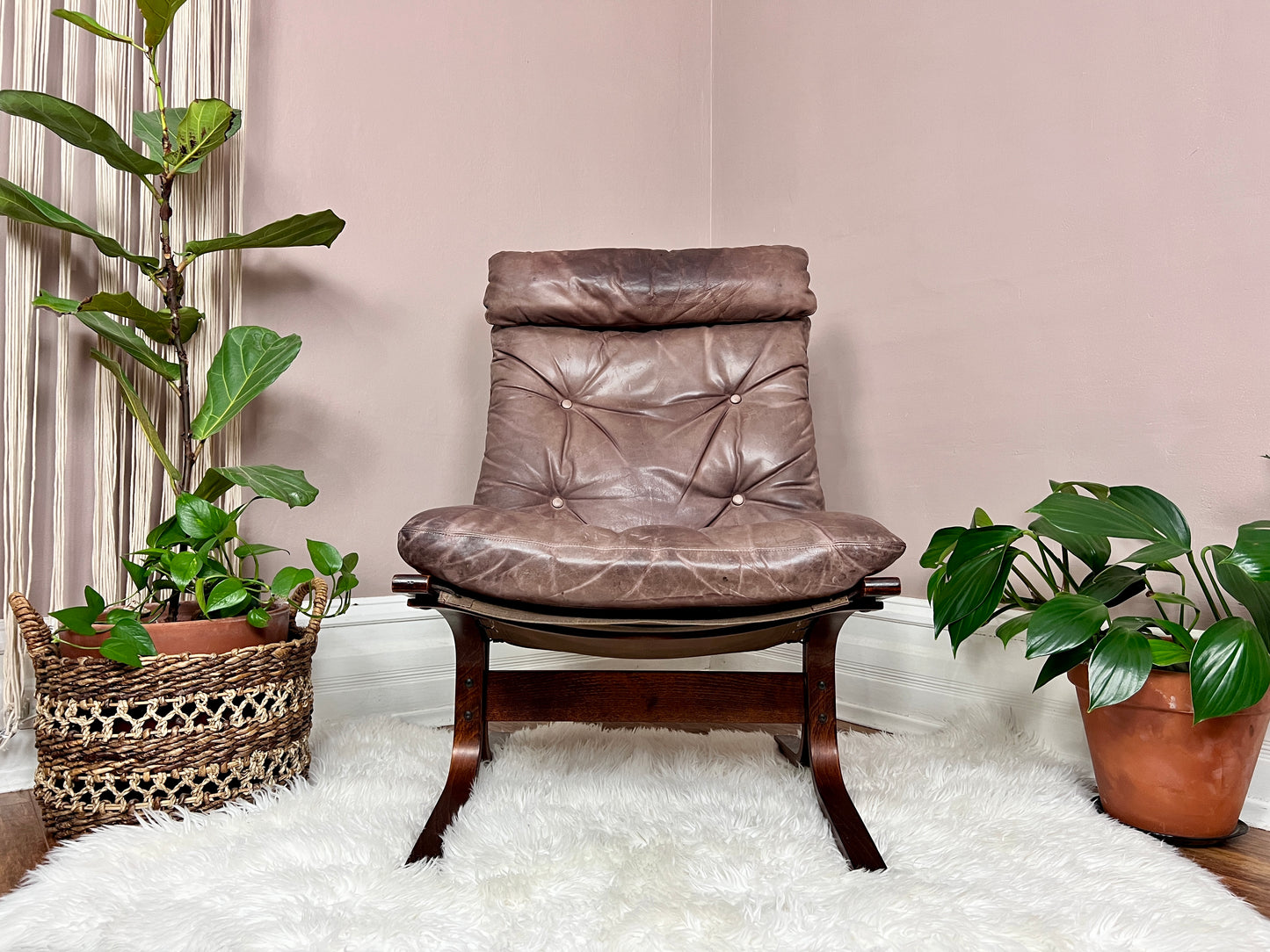 The Siesta Chair