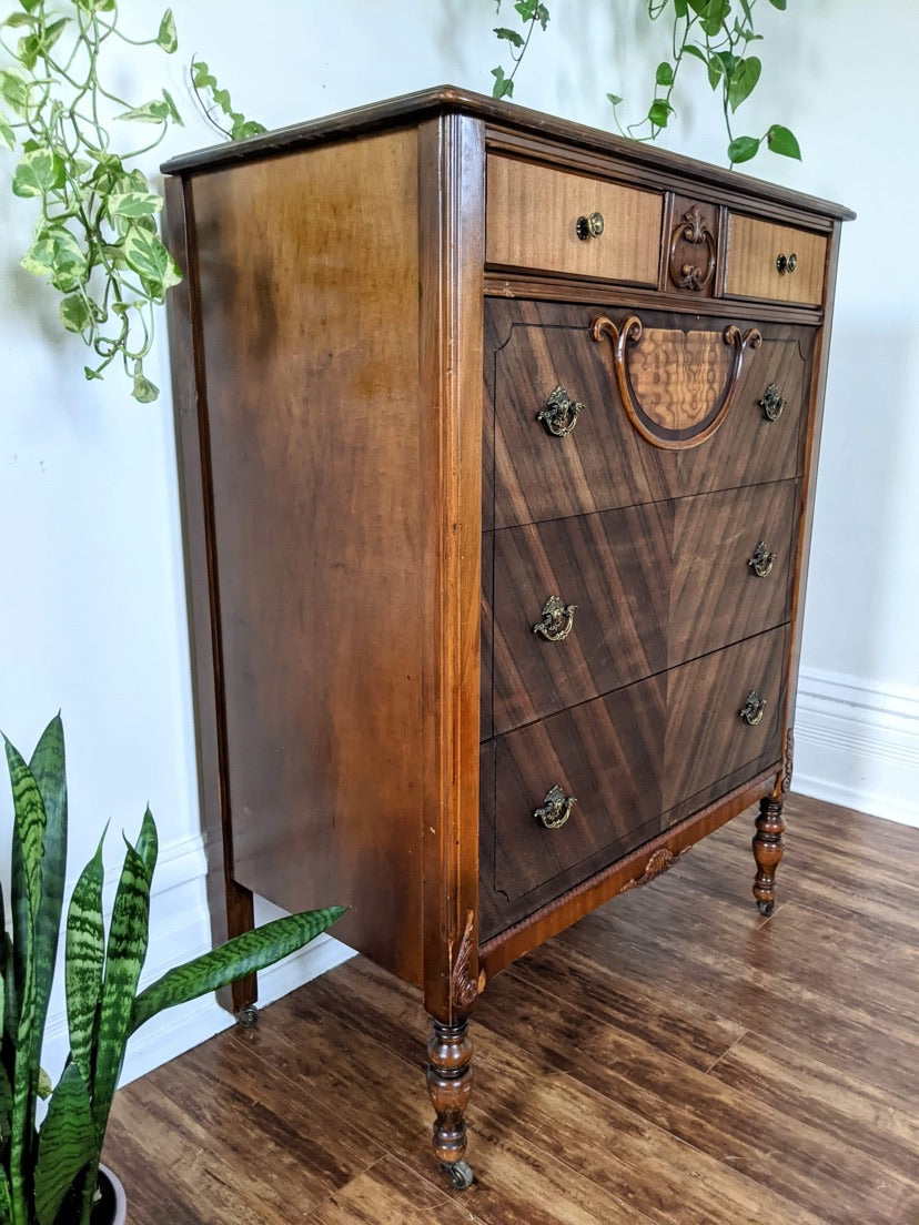 The Caspian Dresser
